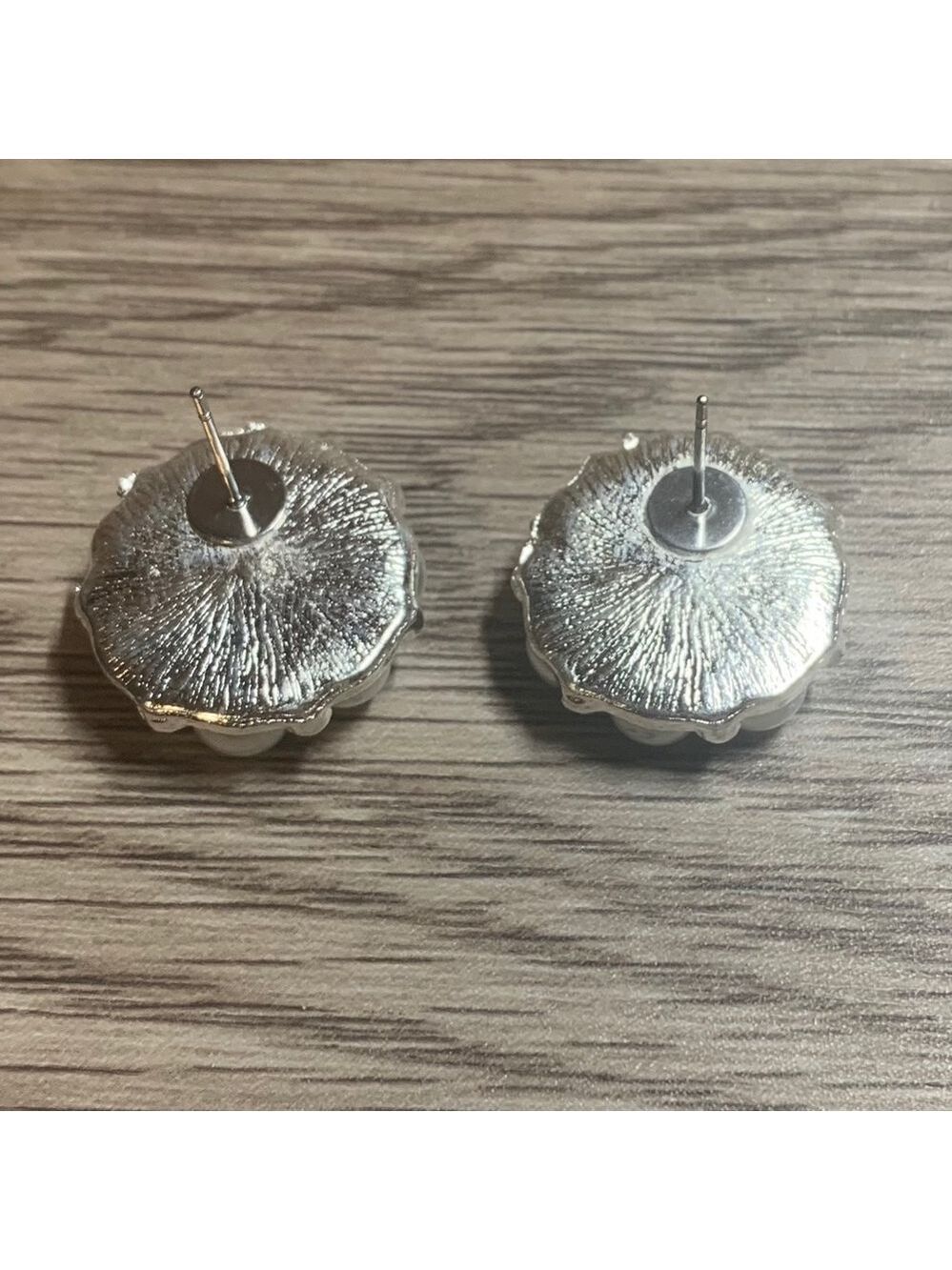Handmade Pearl Flower Stud Earrings, Pierced Ears - Picture 5 of 5